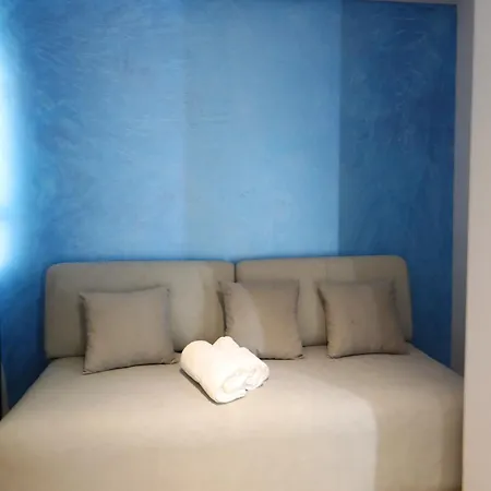 Veranda Boutique 1