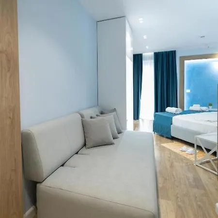 Veranda Boutique 1 Отель Влёра