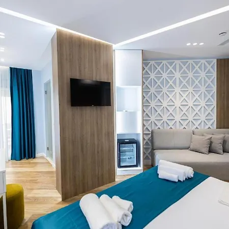 Veranda Boutique 1 Vlorë